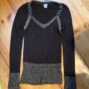 Day trip brown sweater